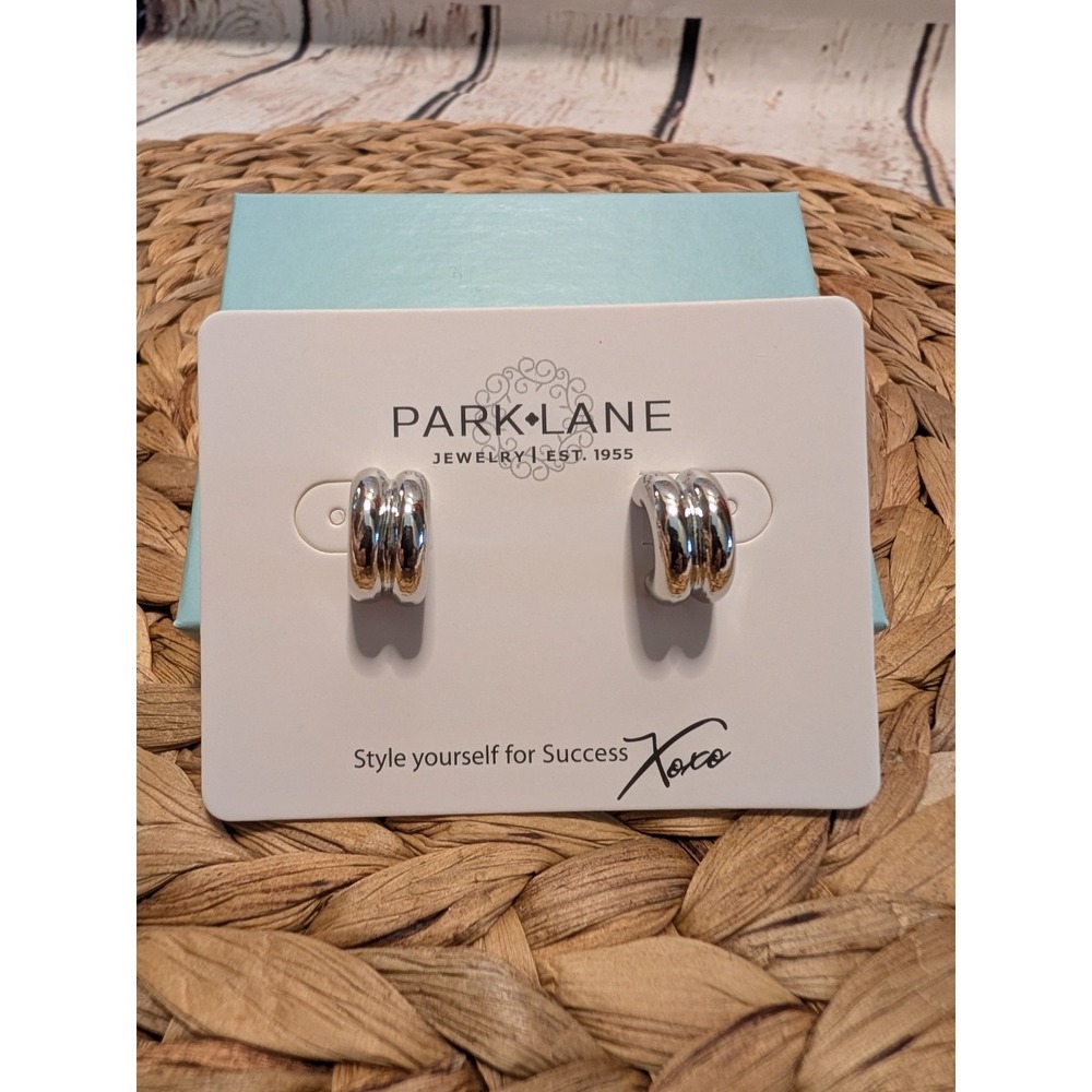 Park Lane Silver Tone Chunky Hoop Earrings  Post NIB Everyday Wear